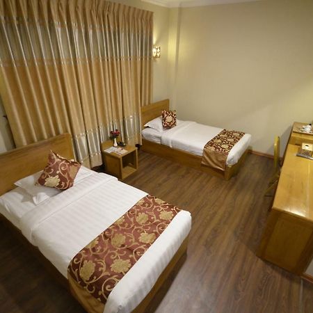 Inle Strand Hotel Nyaung Shwe Extérieur photo